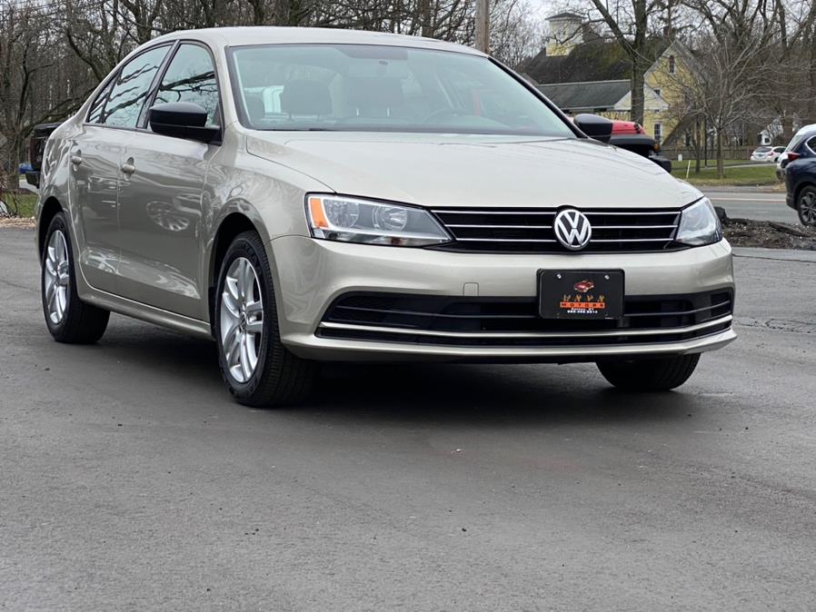 Used Volkswagen Jetta Sedan 4dr Man 2.0L S w/Technology 2015 | Lava Motors 2 Inc. Canton, Connecticut Used Volkswagen Jetta Sedan 4dr Man 2.0L S w/Technology 2015 | Lava Motors 2 Inc. Canton, Connecticut