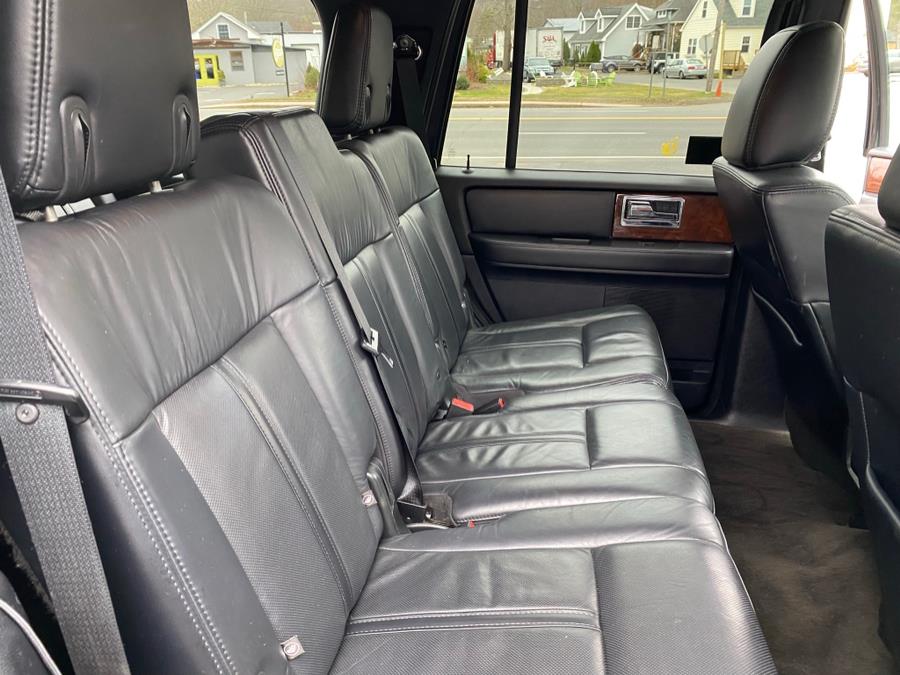Used Lincoln Navigator 4WD 4dr 2015 | Lava Motors 2 Inc. Canton, Connecticut Used Lincoln Navigator 4WD 4dr 2015 | Lava Motors 2 Inc. Canton, Connecticut
