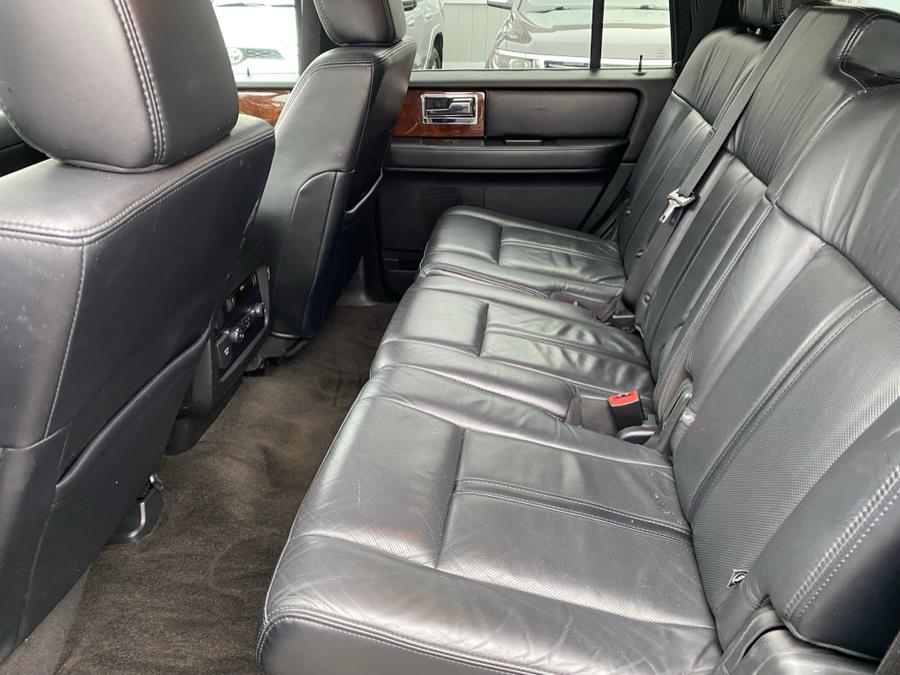 Used Lincoln Navigator 4WD 4dr 2015 | Lava Motors 2 Inc. Canton, Connecticut Used Lincoln Navigator 4WD 4dr 2015 | Lava Motors 2 Inc. Canton, Connecticut