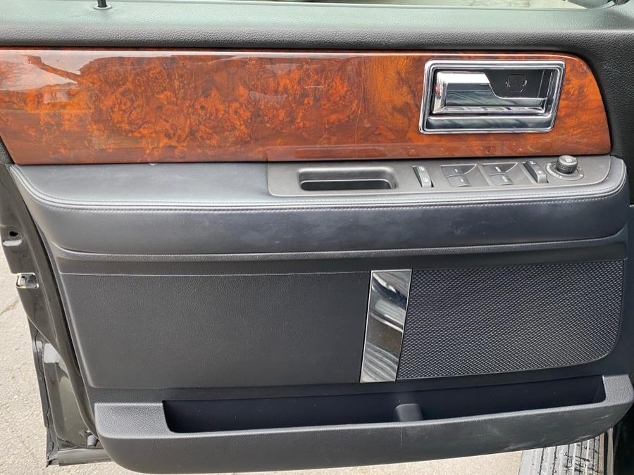 Used Lincoln Navigator 4WD 4dr 2015 | Lava Motors 2 Inc. Canton, Connecticut Used Lincoln Navigator 4WD 4dr 2015 | Lava Motors 2 Inc. Canton, Connecticut