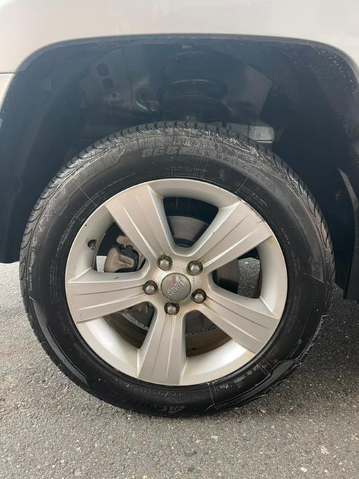 2012 Jeep Patriot 4WD 4dr Limited, available for sale in New Britain, Connecticut | Supreme Automotive. New Britain, Connecticut 2012 Jeep Patriot 4WD 4dr Limited, available for sale in New Britain, Connecticut | Supreme Automotive. New Britain, Connecticut
