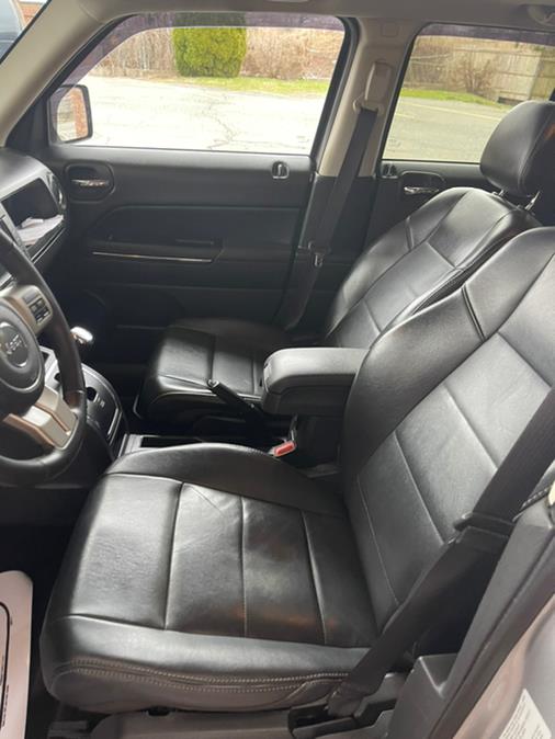 2012 Jeep Patriot 4WD 4dr Limited, available for sale in New Britain, Connecticut | Supreme Automotive. New Britain, Connecticut 2012 Jeep Patriot 4WD 4dr Limited, available for sale in New Britain, Connecticut | Supreme Automotive. New Britain, Connecticut