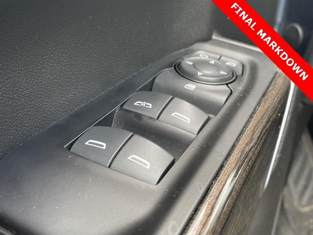 Used Chevrolet Silverado 1500 LT 2019 | Blasius Federal Road. Brookfield, Connecticut Used Chevrolet Silverado 1500 LT 2019 | Blasius Federal Road. Brookfield, Connecticut