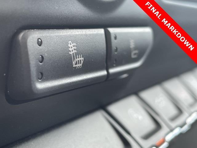Used Chevrolet Silverado 1500 LT 2019 | Blasius Federal Road. Brookfield, Connecticut Used Chevrolet Silverado 1500 LT 2019 | Blasius Federal Road. Brookfield, Connecticut