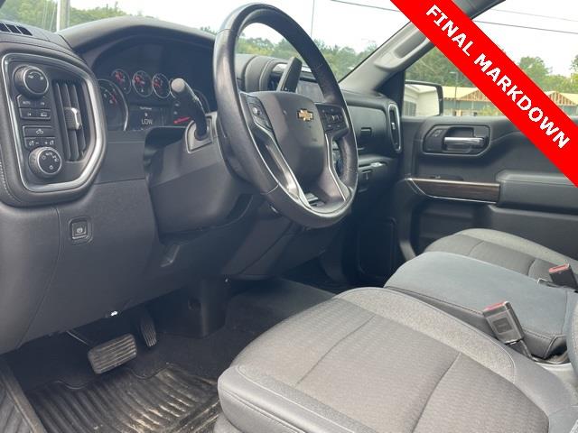 Used Chevrolet Silverado 1500 LT 2019 | Blasius Federal Road. Brookfield, Connecticut Used Chevrolet Silverado 1500 LT 2019 | Blasius Federal Road. Brookfield, Connecticut