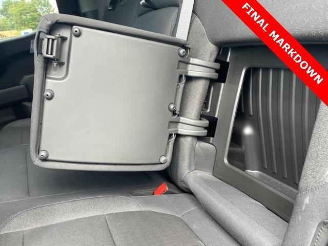 Used Chevrolet Silverado 1500 LT 2019 | Blasius Federal Road. Brookfield, Connecticut Used Chevrolet Silverado 1500 LT 2019 | Blasius Federal Road. Brookfield, Connecticut