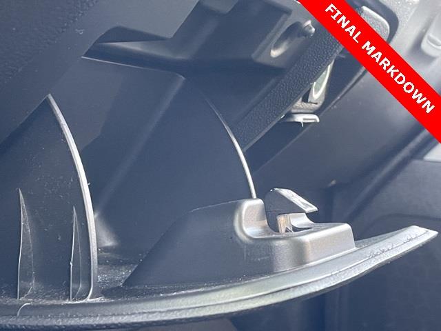 Used Chevrolet Silverado 1500 LT 2016 | Blasius Federal Road. Brookfield, Connecticut Used Chevrolet Silverado 1500 LT 2016 | Blasius Federal Road. Brookfield, Connecticut