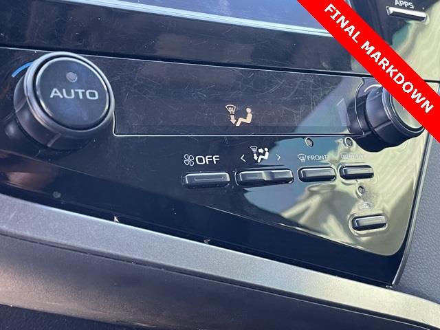 Used Toyota Camry SE 2019 | Blasius of Danbury. Danbury, Connecticut Used Toyota Camry SE 2019 | Blasius of Danbury. Danbury, Connecticut