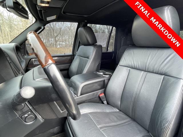 Used Lincoln Navigator L Reserve 2017 | Blasius Federal Road. Brookfield, Connecticut Used Lincoln Navigator L Reserve 2017 | Blasius Federal Road. Brookfield, Connecticut