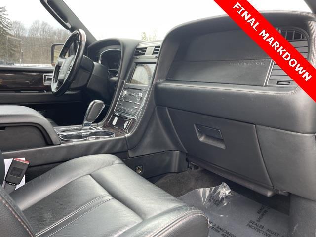 Used Lincoln Navigator L Reserve 2017 | Blasius Federal Road. Brookfield, Connecticut Used Lincoln Navigator L Reserve 2017 | Blasius Federal Road. Brookfield, Connecticut