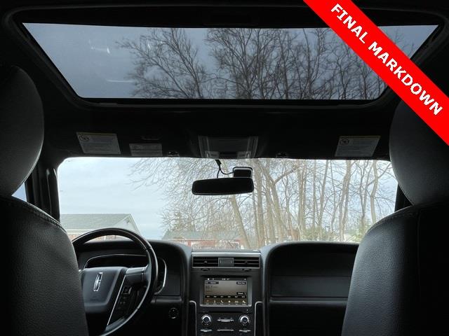 Used Lincoln Navigator L Reserve 2017 | Blasius Federal Road. Brookfield, Connecticut Used Lincoln Navigator L Reserve 2017 | Blasius Federal Road. Brookfield, Connecticut