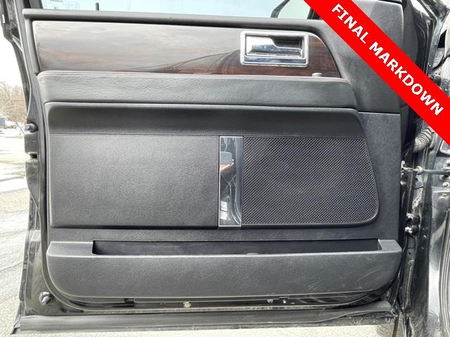 Used Lincoln Navigator L Reserve 2017 | Blasius Federal Road. Brookfield, Connecticut Used Lincoln Navigator L Reserve 2017 | Blasius Federal Road. Brookfield, Connecticut