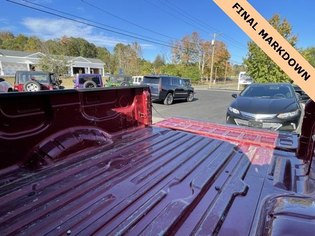 Used Nissan Titan SV 2018 | Blasius Federal Road. Brookfield, Connecticut Used Nissan Titan SV 2018 | Blasius Federal Road. Brookfield, Connecticut