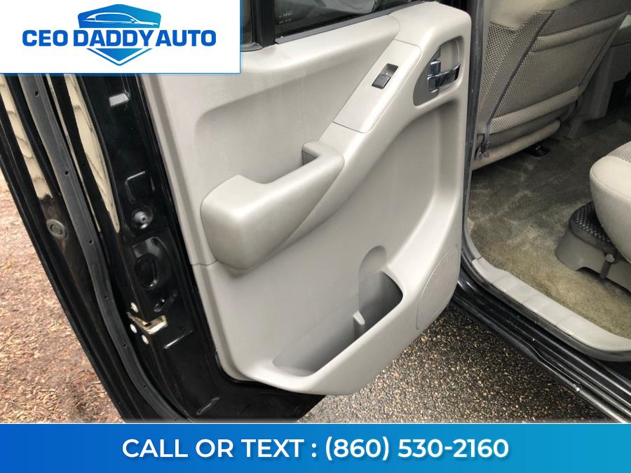 Used Nissan Frontier 4WD Crew Cab SWB Auto S 2011 | CEO DADDY AUTO. Online only, Connecticut Used Nissan Frontier 4WD Crew Cab SWB Auto S 2011 | CEO DADDY AUTO. Online only, Connecticut