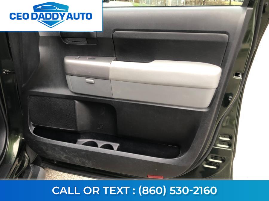2013 Toyota Tundra 4WD Truck CrewMax 5.7L V8 6-Spd AT (Natl), available for sale in Online only, Connecticut | CEO DADDY AUTO. Online only, Connecticut 2013 Toyota Tundra 4WD Truck CrewMax 5.7L V8 6-Spd AT (Natl), available for sale in Online only, Connecticut | CEO DADDY AUTO. Online only, Connecticut