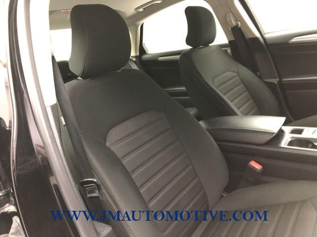 2019 Ford Fusion SE AWD, available for sale in Naugatuck, Connecticut | J&M Automotive Sls&Svc LLC. Naugatuck, Connecticut 2019 Ford Fusion SE AWD, available for sale in Naugatuck, Connecticut | J&M Automotive Sls&Svc LLC. Naugatuck, Connecticut