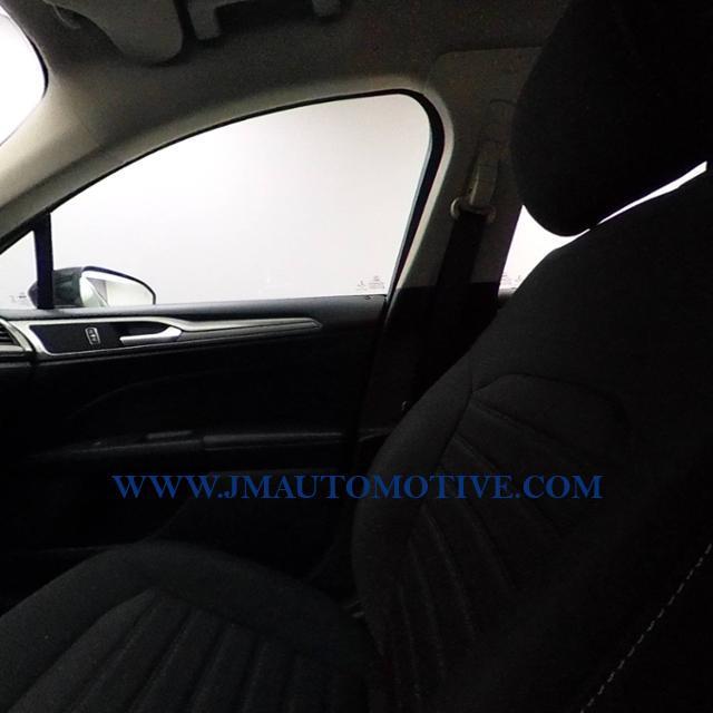 2019 Ford Fusion SE AWD, available for sale in Naugatuck, Connecticut | J&M Automotive Sls&Svc LLC. Naugatuck, Connecticut 2019 Ford Fusion SE AWD, available for sale in Naugatuck, Connecticut | J&M Automotive Sls&Svc LLC. Naugatuck, Connecticut
