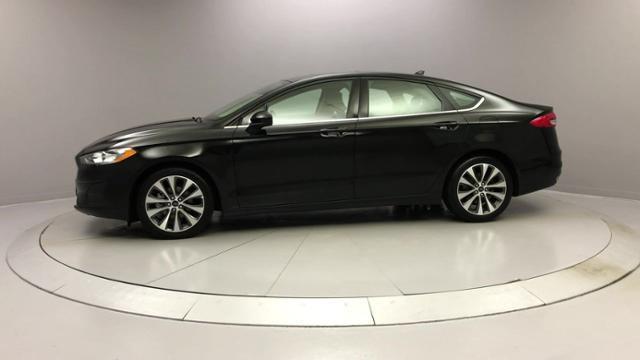 2019 Ford Fusion SE AWD, available for sale in Naugatuck, Connecticut | J&M Automotive Sls&Svc LLC. Naugatuck, Connecticut 2019 Ford Fusion SE AWD, available for sale in Naugatuck, Connecticut | J&M Automotive Sls&Svc LLC. Naugatuck, Connecticut