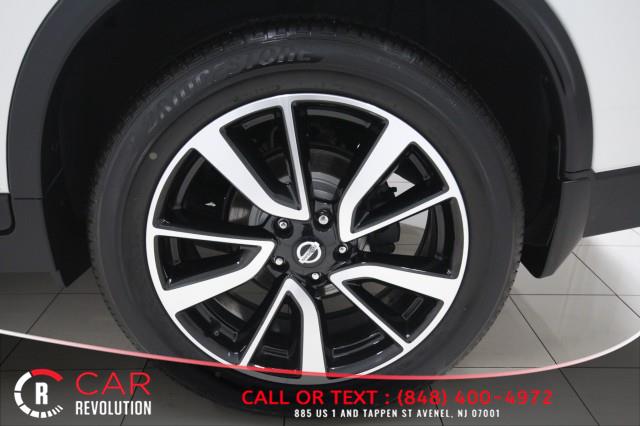 2017 Nissan Rogue SL AWD w/ Navi & 360cam, available for sale in Avenel, New Jersey | Car Revolution. Avenel, New Jersey 2017 Nissan Rogue SL AWD w/ Navi & 360cam, available for sale in Avenel, New Jersey | Car Revolution. Avenel, New Jersey