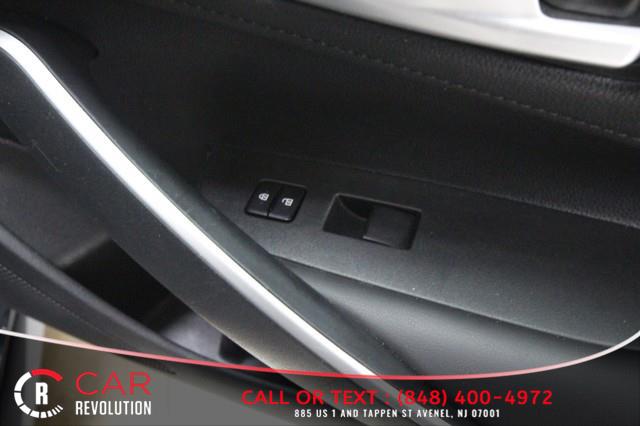 Used Toyota Corolla SE w/ rearCam 2020 | Car Revolution. Avenel, New Jersey Used Toyota Corolla SE w/ rearCam 2020 | Car Revolution. Avenel, New Jersey