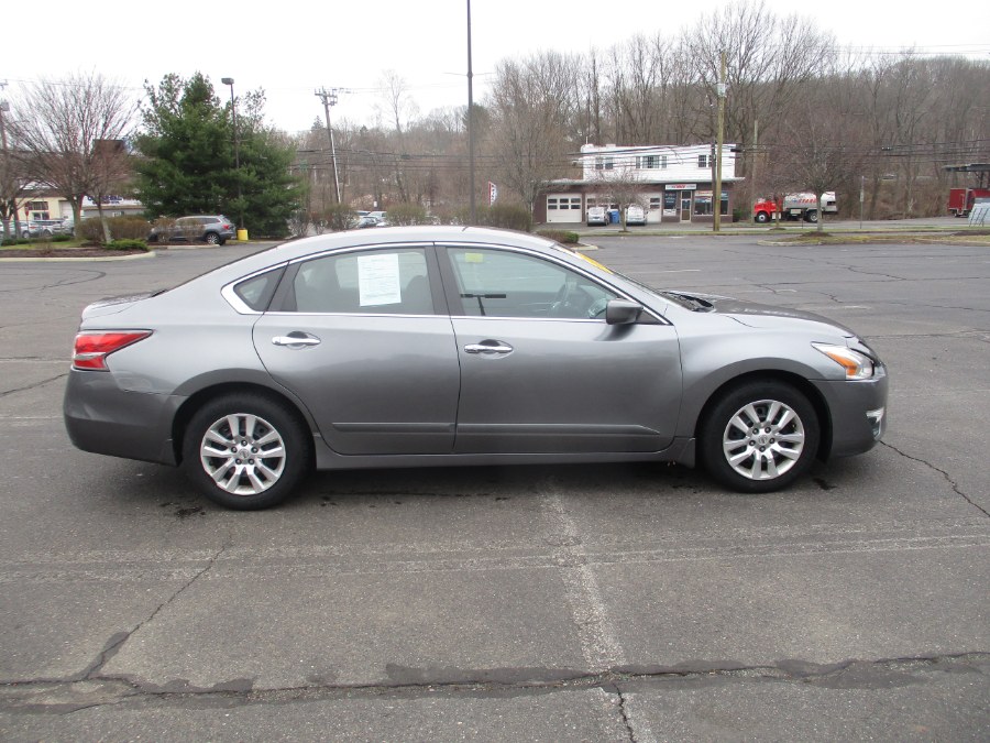 2015 Nissan Altima 4dr Sdn I4 2.5 S, available for sale in New Britain, Connecticut | Universal Motors LLC. New Britain, Connecticut 2015 Nissan Altima 4dr Sdn I4 2.5 S, available for sale in New Britain, Connecticut | Universal Motors LLC. New Britain, Connecticut