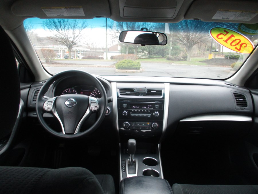 2015 Nissan Altima 4dr Sdn I4 2.5 S, available for sale in New Britain, Connecticut | Universal Motors LLC. New Britain, Connecticut 2015 Nissan Altima 4dr Sdn I4 2.5 S, available for sale in New Britain, Connecticut | Universal Motors LLC. New Britain, Connecticut
