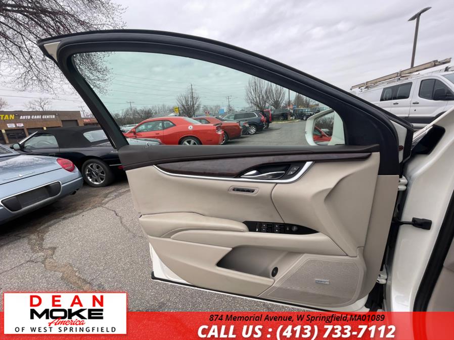 Used Cadillac XTS 4dr Sdn Luxury FWD 2013 | Dean Moke America of West Springfield. W Springfield, Massachusetts Used Cadillac XTS 4dr Sdn Luxury FWD 2013 | Dean Moke America of West Springfield. W Springfield, Massachusetts
