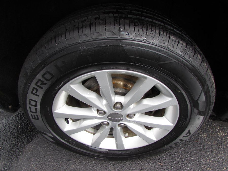 2014 Dodge Durango AWD 4dr SXT, available for sale in Milford, Connecticut | Chip's Auto Sales Inc. Milford, Connecticut 2014 Dodge Durango AWD 4dr SXT, available for sale in Milford, Connecticut | Chip's Auto Sales Inc. Milford, Connecticut