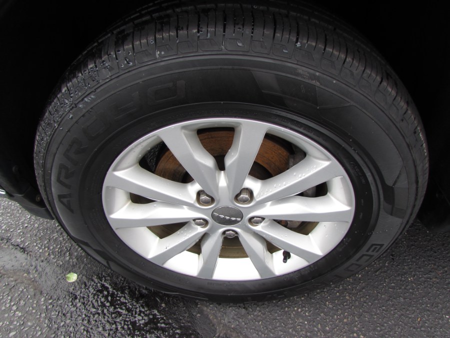 2014 Dodge Durango AWD 4dr SXT, available for sale in Milford, Connecticut | Chip's Auto Sales Inc. Milford, Connecticut 2014 Dodge Durango AWD 4dr SXT, available for sale in Milford, Connecticut | Chip's Auto Sales Inc. Milford, Connecticut