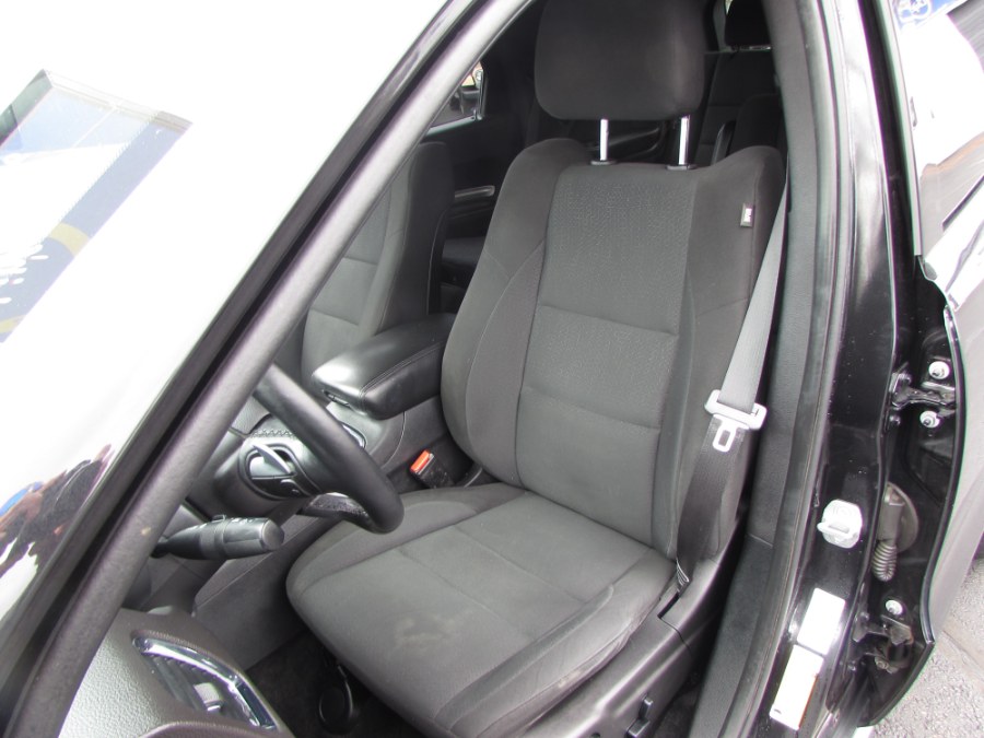 2014 Dodge Durango AWD 4dr SXT, available for sale in Milford, Connecticut | Chip's Auto Sales Inc. Milford, Connecticut 2014 Dodge Durango AWD 4dr SXT, available for sale in Milford, Connecticut | Chip's Auto Sales Inc. Milford, Connecticut