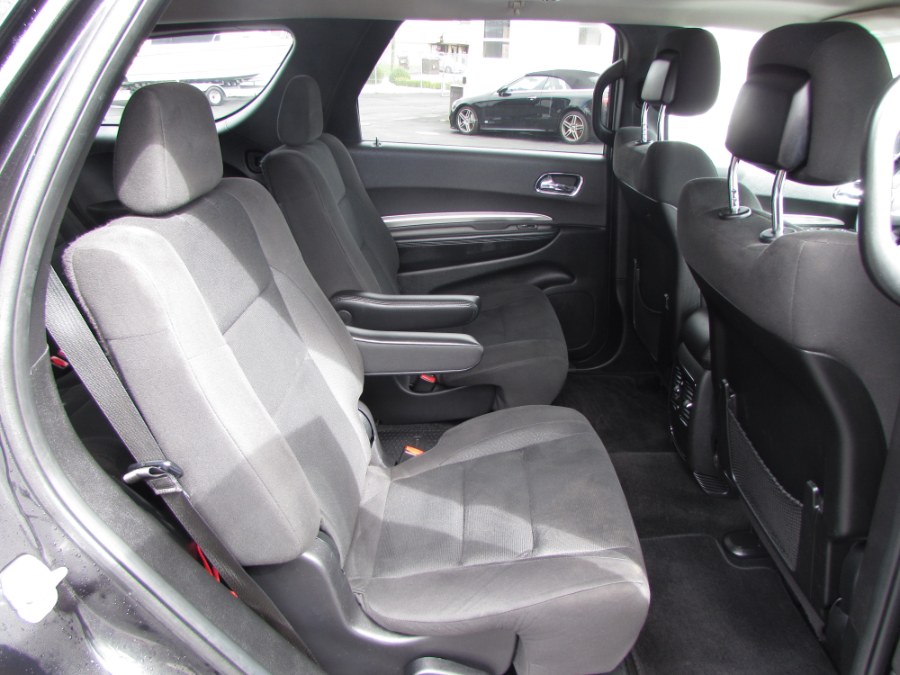 2014 Dodge Durango AWD 4dr SXT, available for sale in Milford, Connecticut | Chip's Auto Sales Inc. Milford, Connecticut 2014 Dodge Durango AWD 4dr SXT, available for sale in Milford, Connecticut | Chip's Auto Sales Inc. Milford, Connecticut