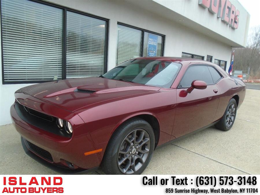 Used Dodge Challenger GT AWD 2dr Coupe 2018 | Island Auto Buyers. West Babylon, New York Used Dodge Challenger GT AWD 2dr Coupe 2018 | Island Auto Buyers. West Babylon, New York