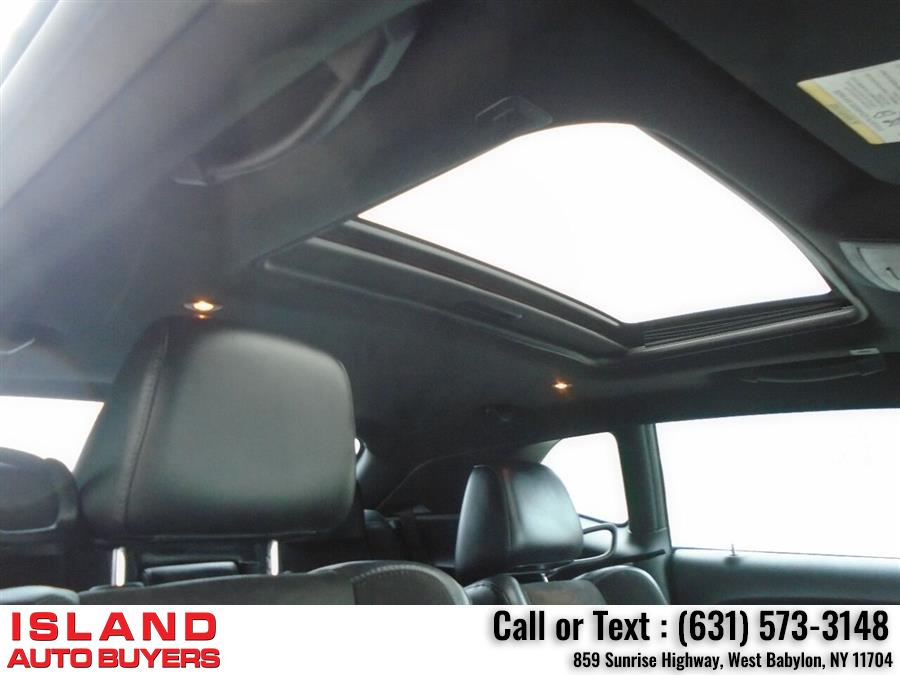 Used Dodge Challenger GT AWD 2dr Coupe 2018 | Island Auto Buyers. West Babylon, New York Used Dodge Challenger GT AWD 2dr Coupe 2018 | Island Auto Buyers. West Babylon, New York