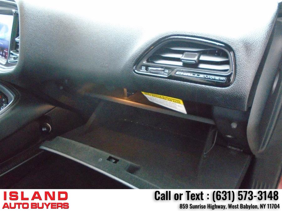 Used Dodge Challenger GT AWD 2dr Coupe 2018 | Island Auto Buyers. West Babylon, New York Used Dodge Challenger GT AWD 2dr Coupe 2018 | Island Auto Buyers. West Babylon, New York