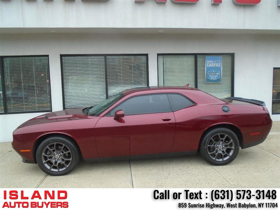 Used Dodge Challenger GT AWD 2dr Coupe 2018 | Island Auto Buyers. West Babylon, New York Used Dodge Challenger GT AWD 2dr Coupe 2018 | Island Auto Buyers. West Babylon, New York