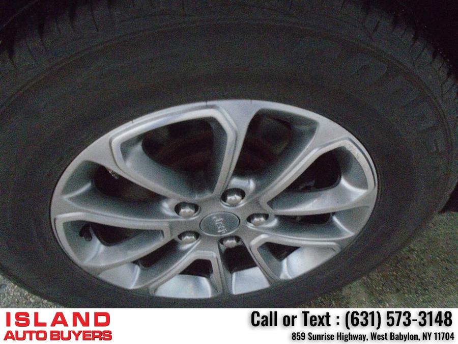 Used Jeep Grand Cherokee Limited 4x4 4dr SUV 2015 | Island Auto Buyers. West Babylon, New York Used Jeep Grand Cherokee Limited 4x4 4dr SUV 2015 | Island Auto Buyers. West Babylon, New York