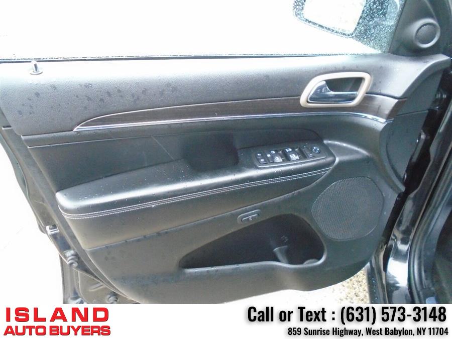 Used Jeep Grand Cherokee Limited 4x4 4dr SUV 2015 | Island Auto Buyers. West Babylon, New York Used Jeep Grand Cherokee Limited 4x4 4dr SUV 2015 | Island Auto Buyers. West Babylon, New York