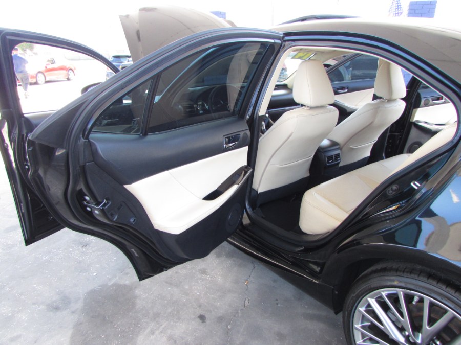 Used Lexus IS 250 4dr Sport Sdn Auto RWD 2014 | VIP Auto Enterprise, Inc. Orlando, Florida Used Lexus IS 250 4dr Sport Sdn Auto RWD 2014 | VIP Auto Enterprise, Inc. Orlando, Florida