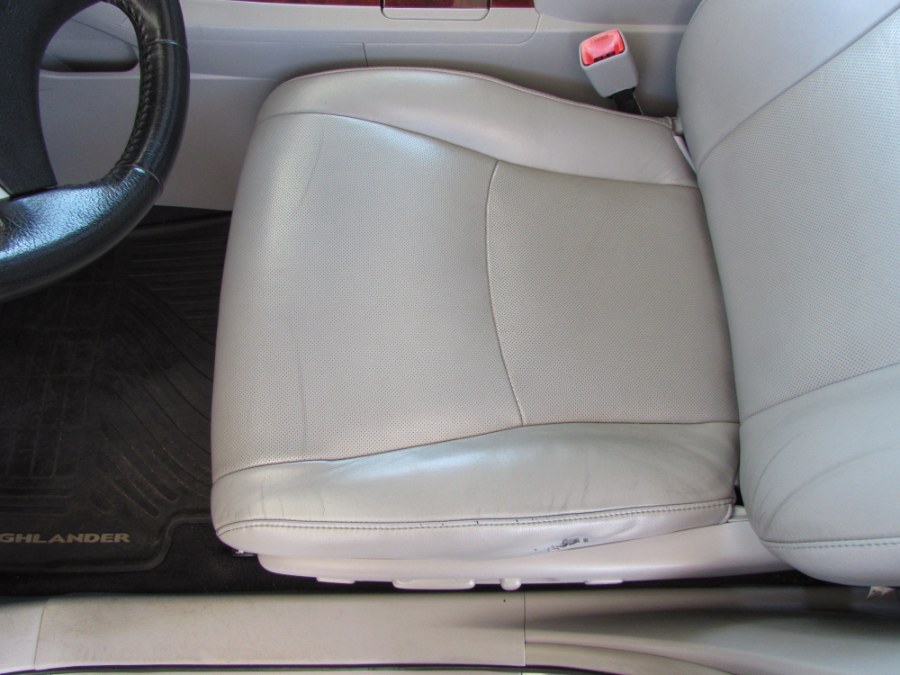 Used Toyota Highlander 4WD 4dr V6 Limited (Natl) 2013 | VIP Auto Enterprise, Inc. Orlando, Florida Used Toyota Highlander 4WD 4dr V6 Limited (Natl) 2013 | VIP Auto Enterprise, Inc. Orlando, Florida