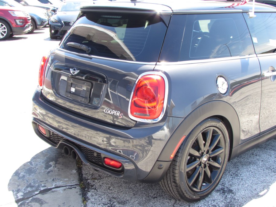Used MINI Cooper Hardtop 2dr HB S 2015 | VIP Auto Enterprise, Inc. Orlando, Florida Used MINI Cooper Hardtop 2dr HB S 2015 | VIP Auto Enterprise, Inc. Orlando, Florida