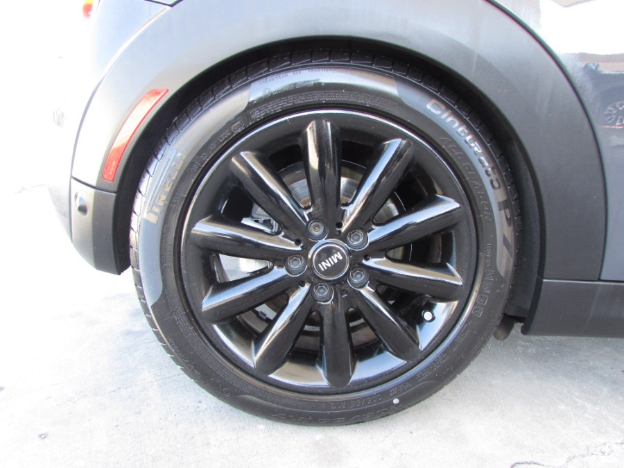 Used MINI Cooper Hardtop 2dr HB S 2015 | VIP Auto Enterprise, Inc. Orlando, Florida Used MINI Cooper Hardtop 2dr HB S 2015 | VIP Auto Enterprise, Inc. Orlando, Florida