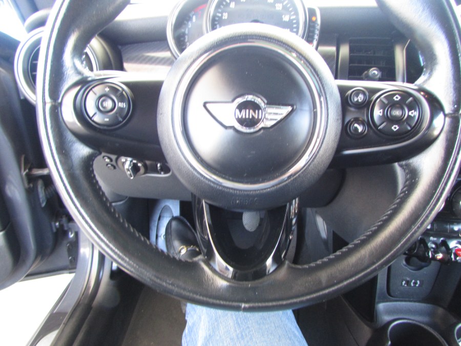Used MINI Cooper Hardtop 2dr HB S 2015 | VIP Auto Enterprise, Inc. Orlando, Florida Used MINI Cooper Hardtop 2dr HB S 2015 | VIP Auto Enterprise, Inc. Orlando, Florida