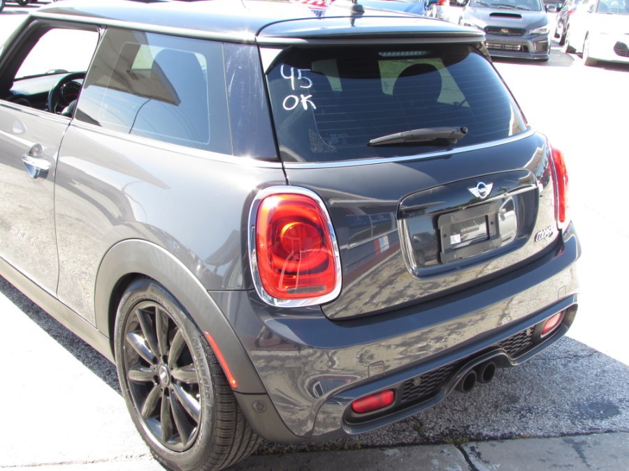 Used MINI Cooper Hardtop 2dr HB S 2015 | VIP Auto Enterprise, Inc. Orlando, Florida Used MINI Cooper Hardtop 2dr HB S 2015 | VIP Auto Enterprise, Inc. Orlando, Florida