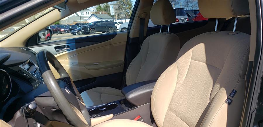 2011 Hyundai Sonata 4dr Sdn 2.4L Auto GLS, available for sale in Little Ferry, New Jersey | Victoria Preowned Autos Inc. Little Ferry, New Jersey 2011 Hyundai Sonata 4dr Sdn 2.4L Auto GLS, available for sale in Little Ferry, New Jersey | Victoria Preowned Autos Inc. Little Ferry, New Jersey