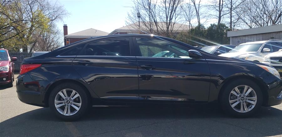 2011 Hyundai Sonata 4dr Sdn 2.4L Auto GLS, available for sale in Little Ferry, New Jersey | Victoria Preowned Autos Inc. Little Ferry, New Jersey 2011 Hyundai Sonata 4dr Sdn 2.4L Auto GLS, available for sale in Little Ferry, New Jersey | Victoria Preowned Autos Inc. Little Ferry, New Jersey