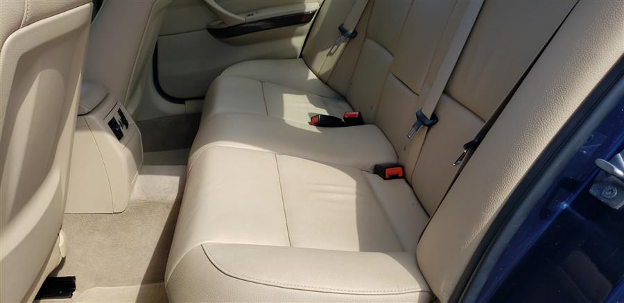 2011 BMW 3 Series 4dr Sdn 328i xDrive AWD SULEV, available for sale in Little Ferry, New Jersey | Victoria Preowned Autos Inc. Little Ferry, New Jersey 2011 BMW 3 Series 4dr Sdn 328i xDrive AWD SULEV, available for sale in Little Ferry, New Jersey | Victoria Preowned Autos Inc. Little Ferry, New Jersey