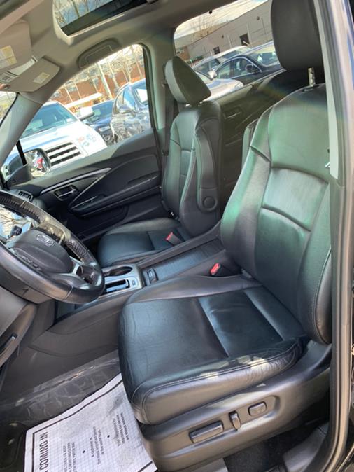 2019 Honda Pilot EX-L AWD, available for sale in Lodi, New Jersey | European Auto Expo. Lodi, New Jersey 2019 Honda Pilot EX-L AWD, available for sale in Lodi, New Jersey | European Auto Expo. Lodi, New Jersey