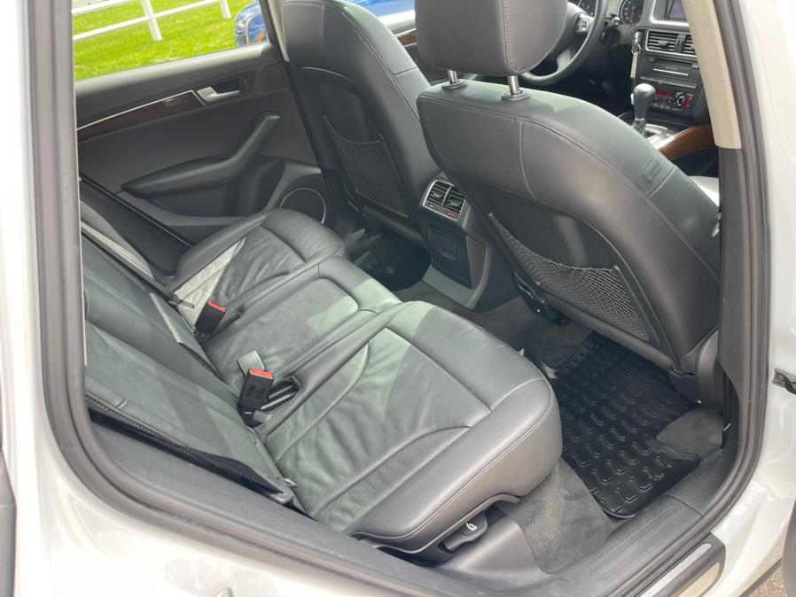 2012 Audi Q5 quattro 4dr 2.0T Premium Plus, available for sale in South Windsor, Connecticut | Mike And Tony Auto Sales, Inc. South Windsor, Connecticut 2012 Audi Q5 quattro 4dr 2.0T Premium Plus, available for sale in South Windsor, Connecticut | Mike And Tony Auto Sales, Inc. South Windsor, Connecticut