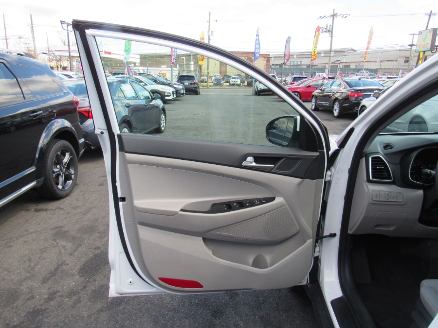 Used Hyundai Tucson SE AWD 2020 | NJ Used Cars Center. Irvington, New Jersey Used Hyundai Tucson SE AWD 2020 | NJ Used Cars Center. Irvington, New Jersey
