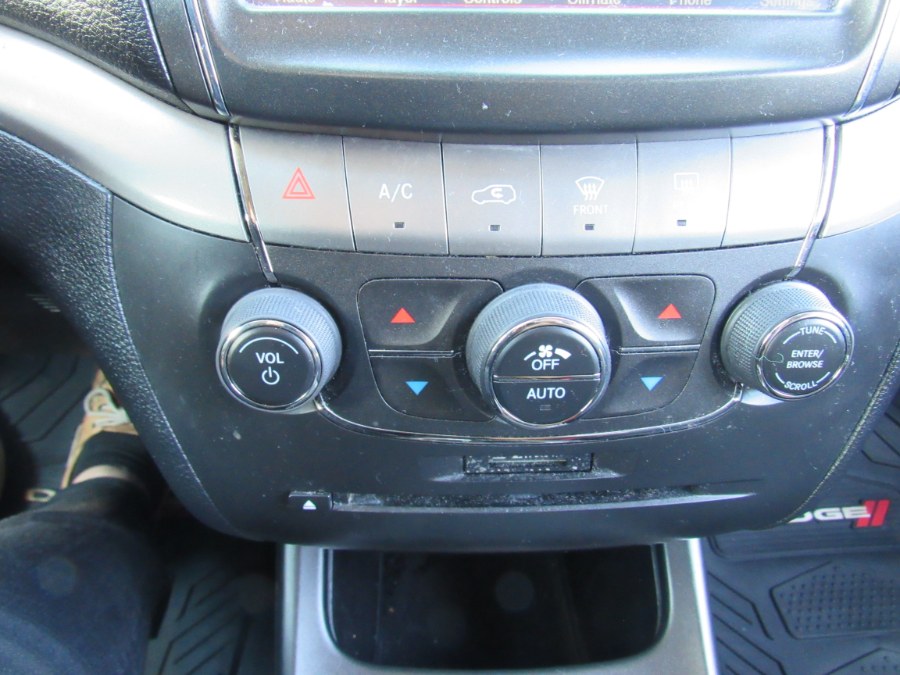 Used Dodge Journey Crossroad FWD 2019 | NJ Used Cars Center. Irvington, New Jersey Used Dodge Journey Crossroad FWD 2019 | NJ Used Cars Center. Irvington, New Jersey